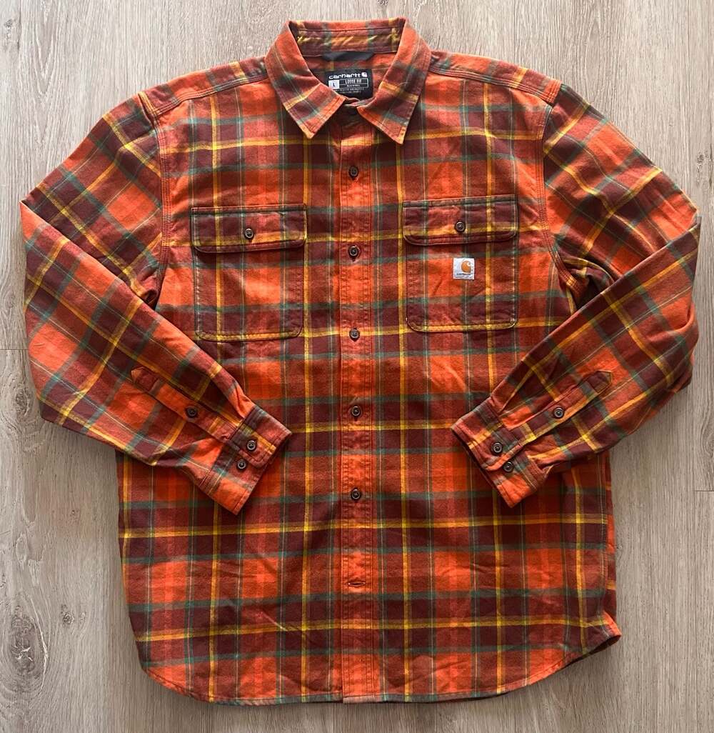 Carhartt Loose Fit Heavyweight Long-Sleeve Plaid Flannel Shirt